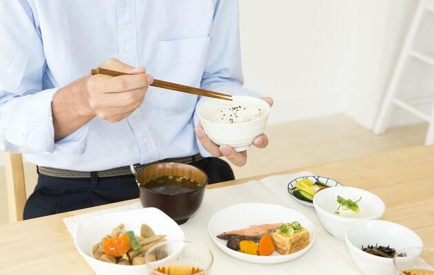 日常健康飲食中，葷素食如何搭配？